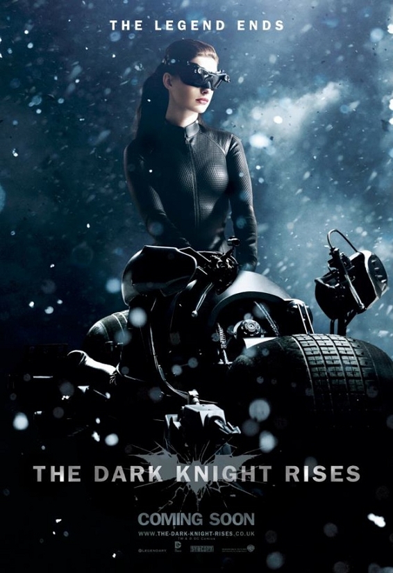 the-dark-knight-rises-snow-character-poster-catwoman.jpg